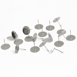 Stainless steel flat pad earring stud
